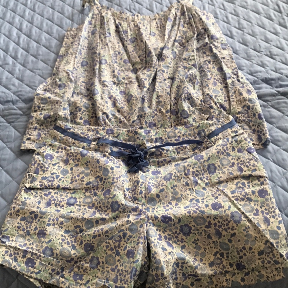 Top and short set